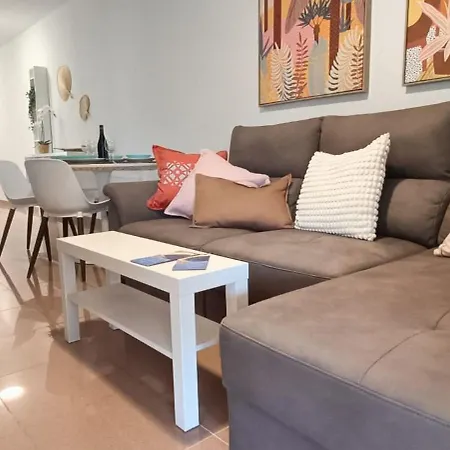 Апартаменты Bellamar 1, 32 Адехе